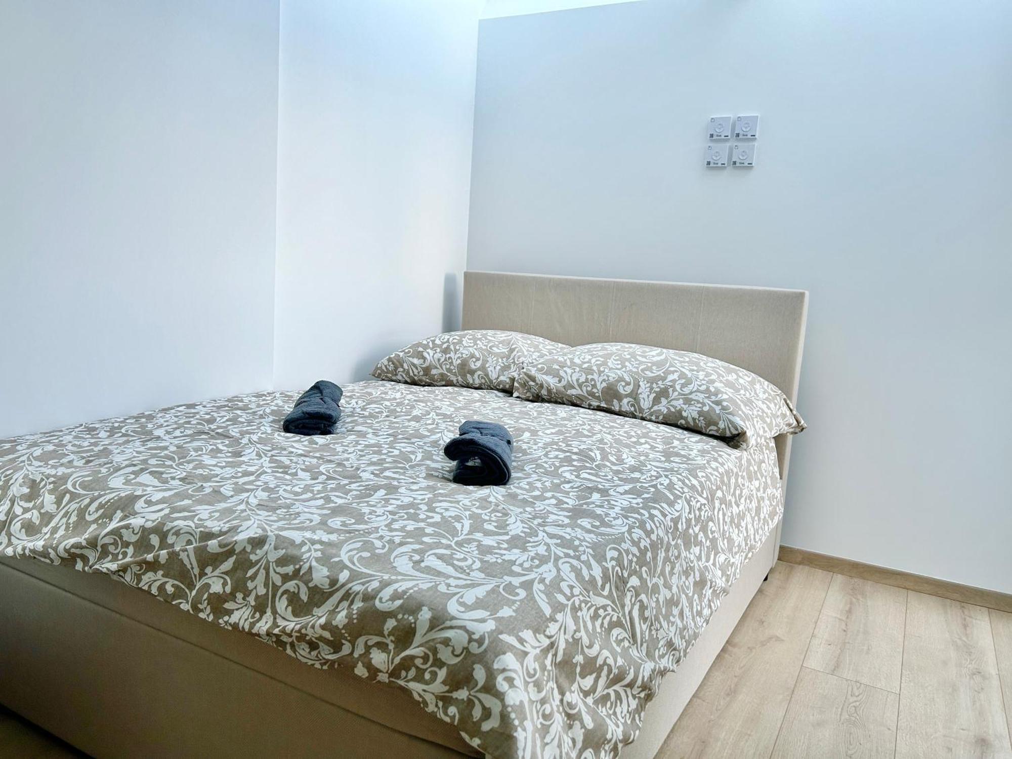 וינה Asp Modern Apartments With Balcony & Free Parking מראה חיצוני תמונה